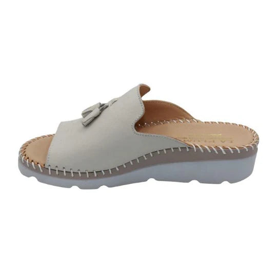 La Plume - Tassle Leather Whip-Stitched Slide
