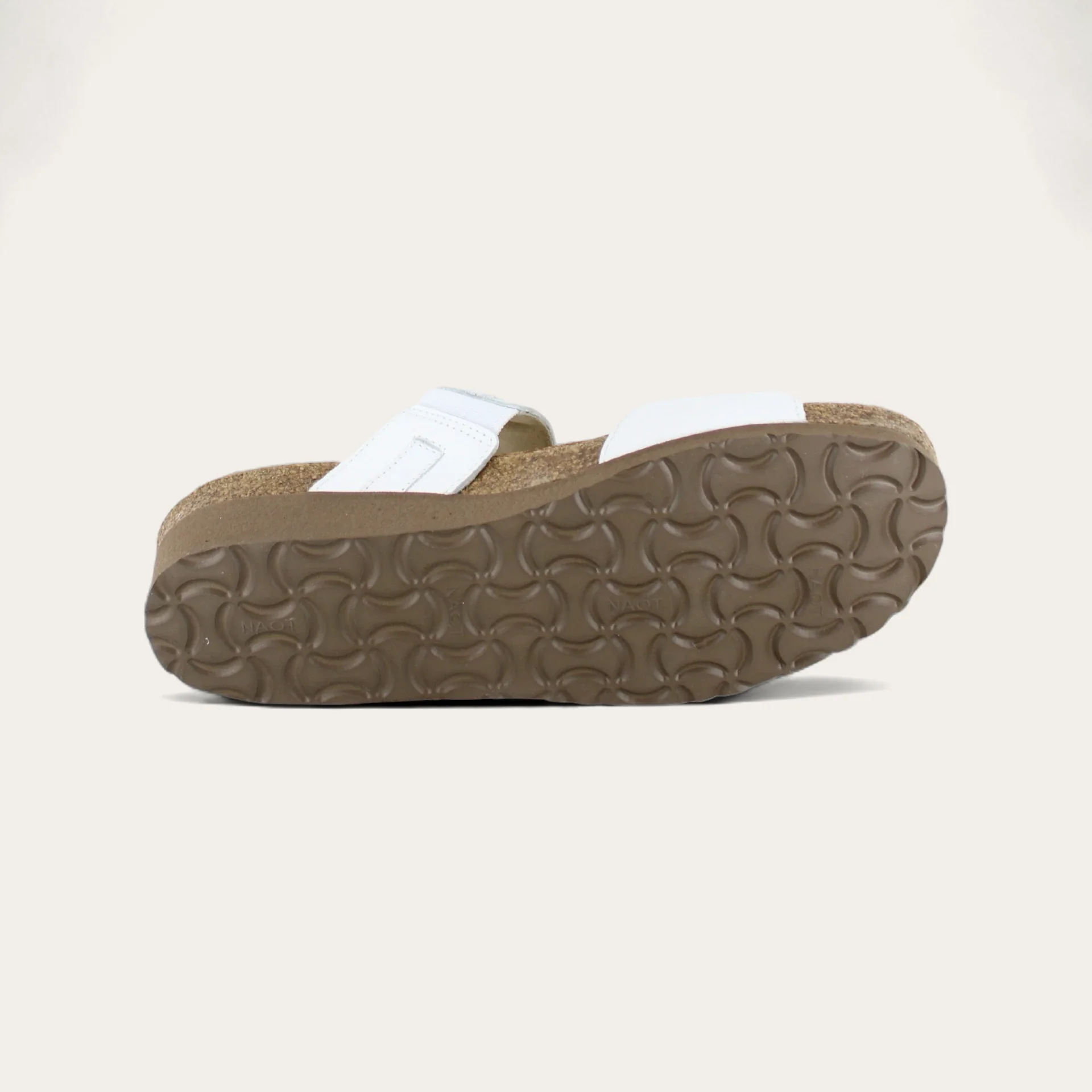NAOT - VICTORIA - SIZE 37 - SOFT WHITE LEATHER