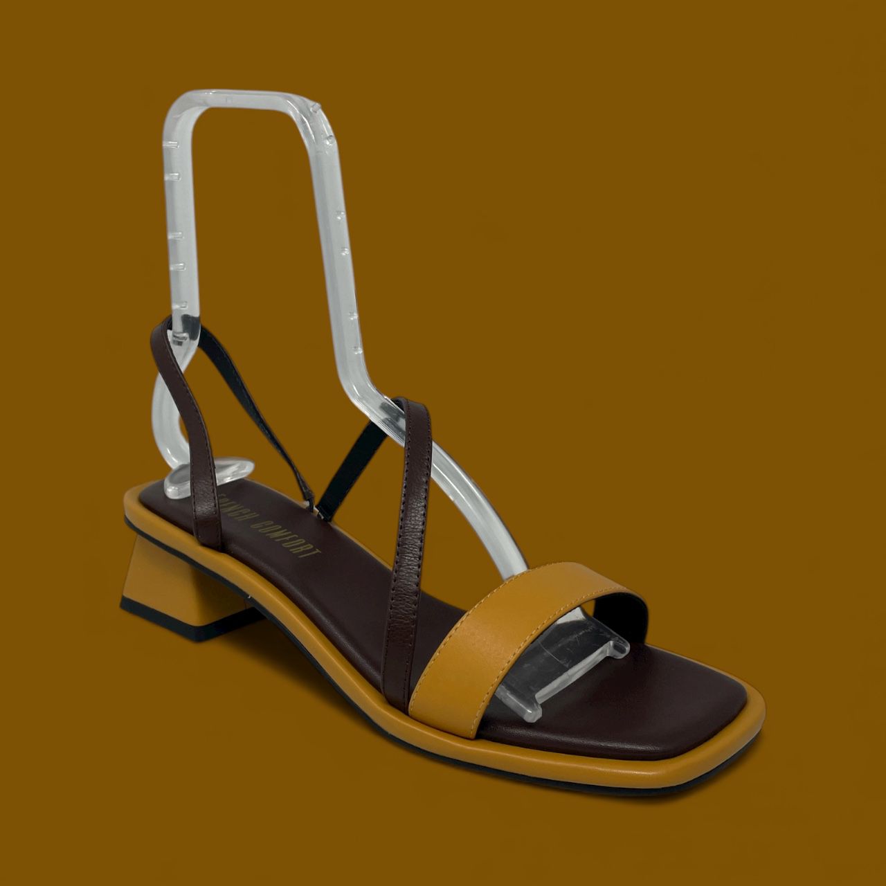 FRENCH COMFORT - BEATA - SIZE 6 - YELLOW