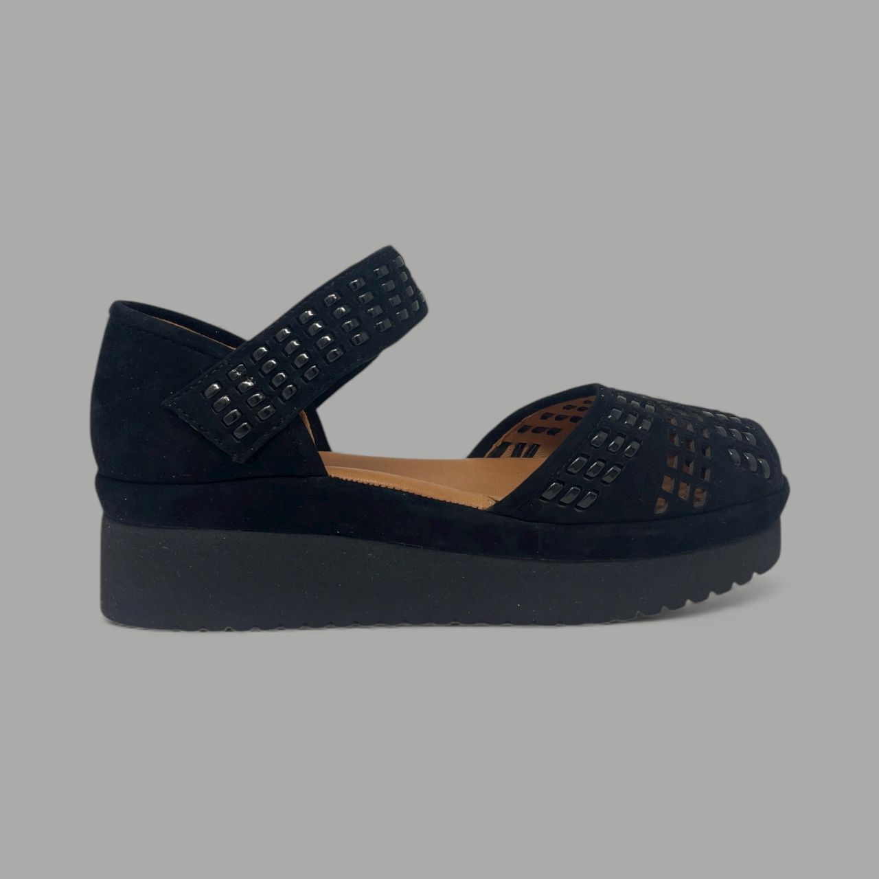 L'AMOUR DES PIEDS – AMALSINDA - SIZE 10 - BLACK
