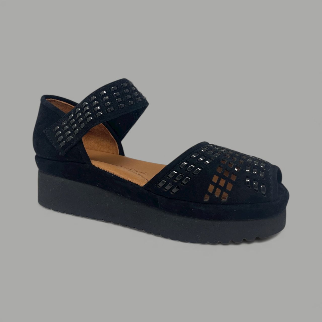 L'AMOUR DES PIEDS – AMALSINDA - SIZE 10 - BLACK