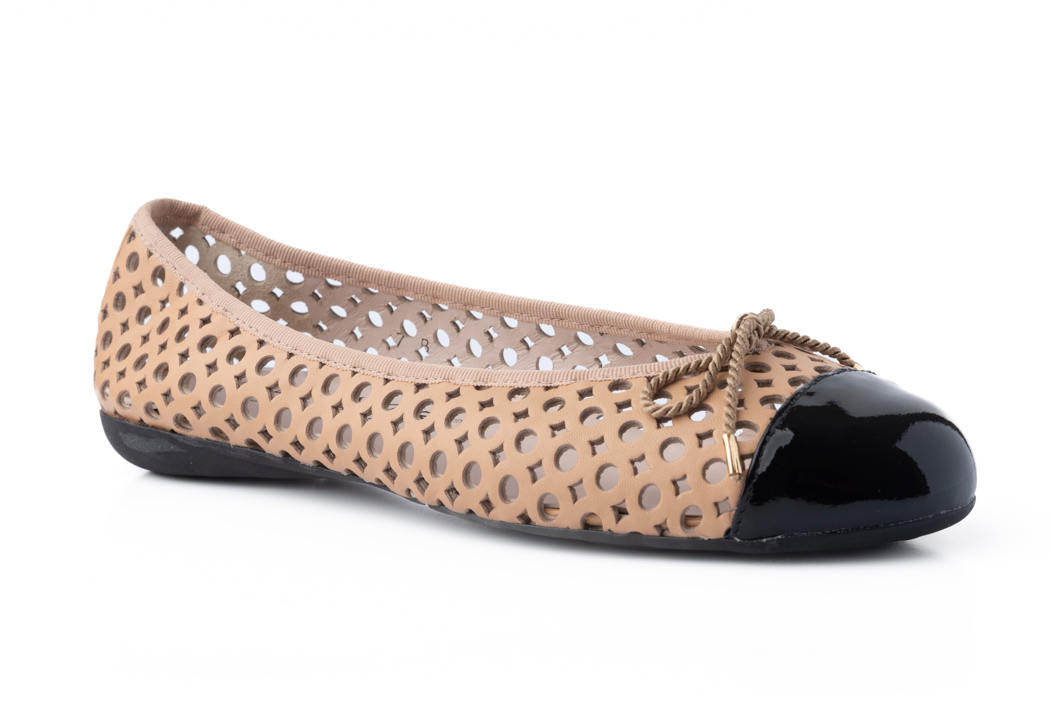 PAUL MAYER - BRANDY - SIZE 6 - PATENT BLACK NAPPA BEIGE