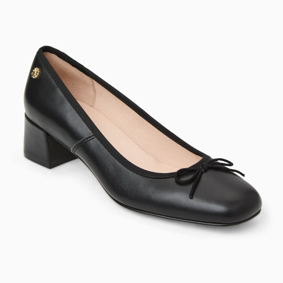 Maddy Pump in Black, product view 1