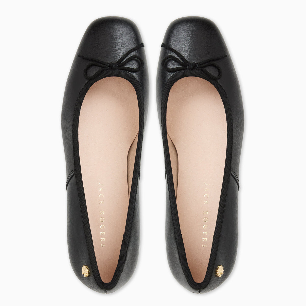 Maddy Pump in Black, product view 3