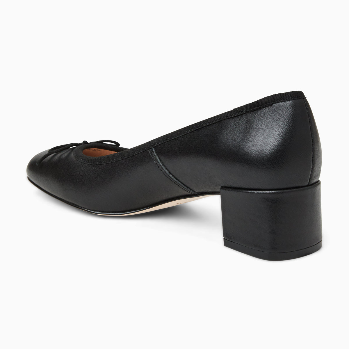 Maddy Pump in Black, product view 4
