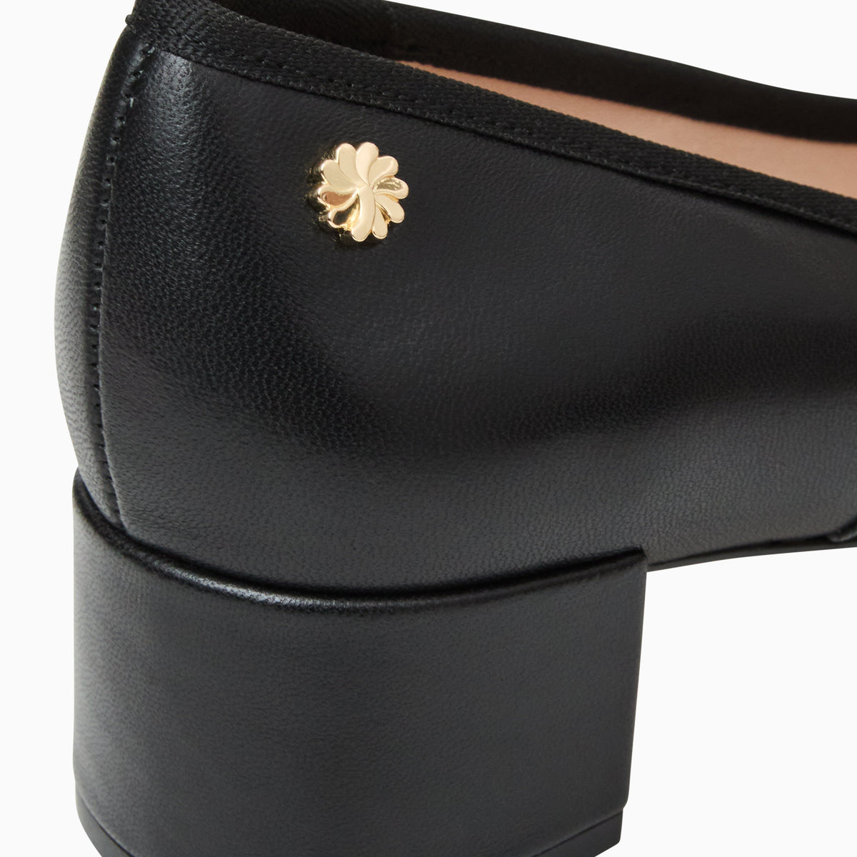 Maddy Pump in Black, product view 6