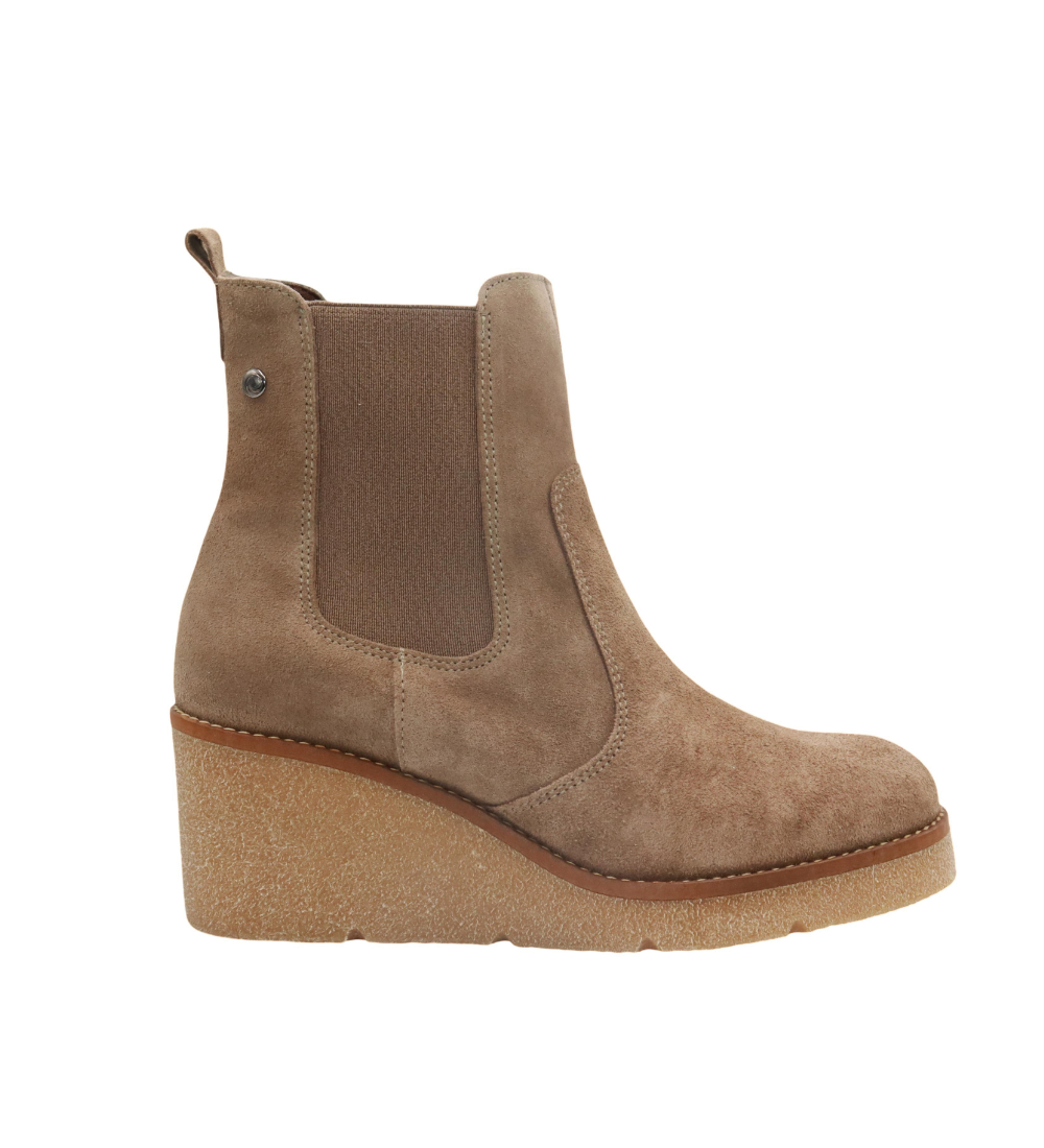 Eric Michael Sweden in Taupe — view 1