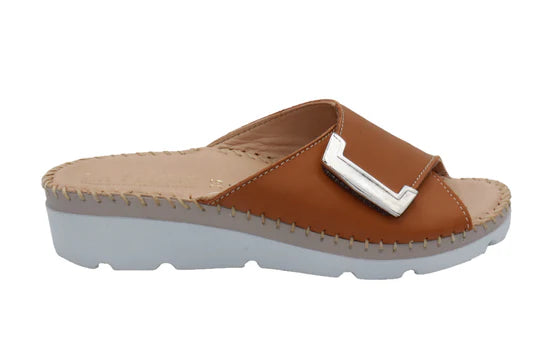 La Plume - Agua Women’s Leather Comfort Slippers