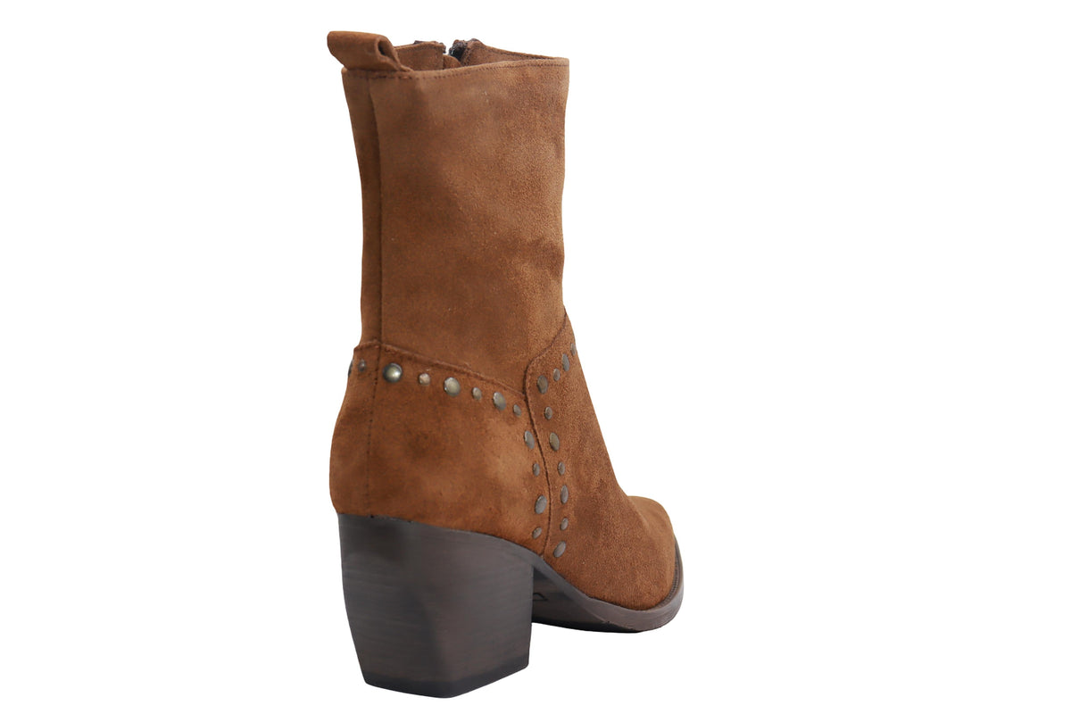 Eric Michael Alexa in Tan — view 7