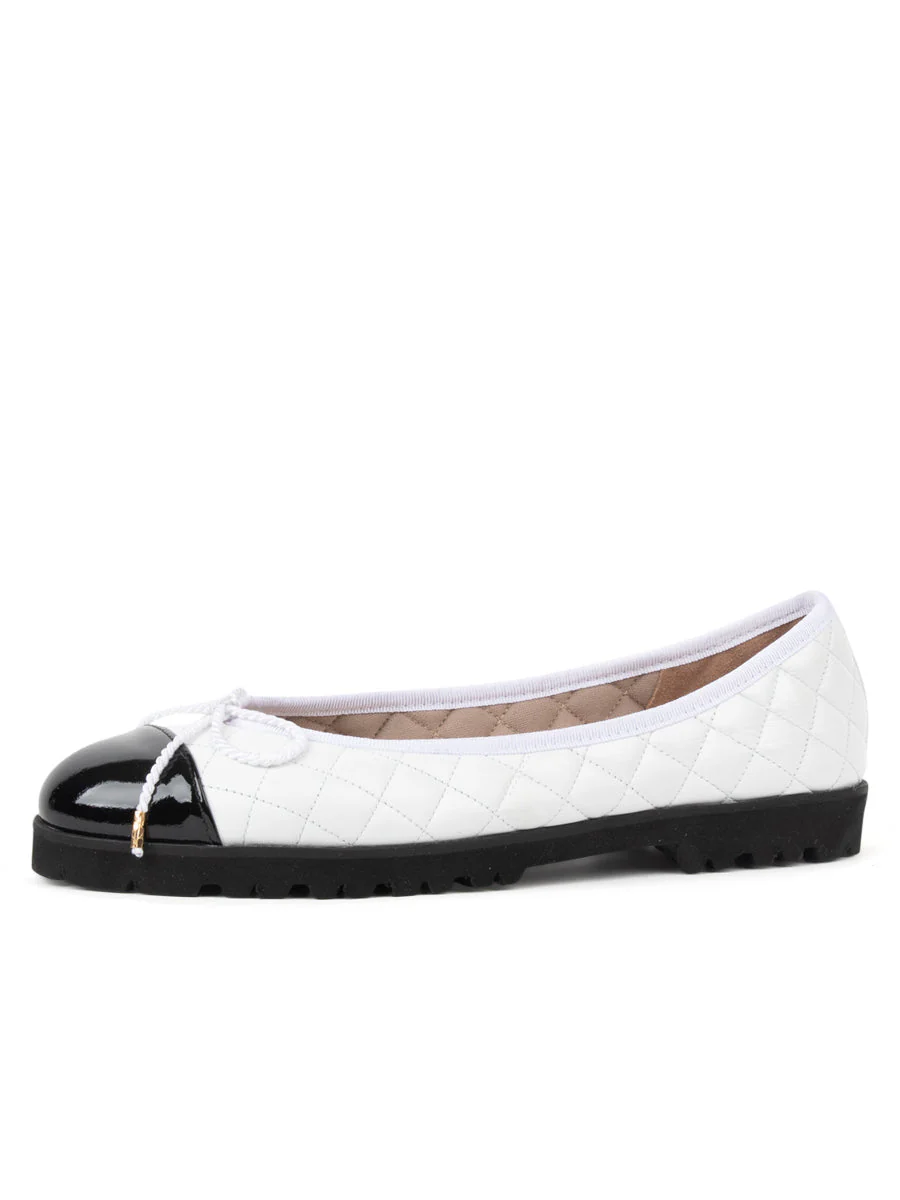 PAUL MAYER - BEST LUG SOLE - SIZE 6 - PATENT BLACK / NAPPA WHITE  (BLACK SOLE)