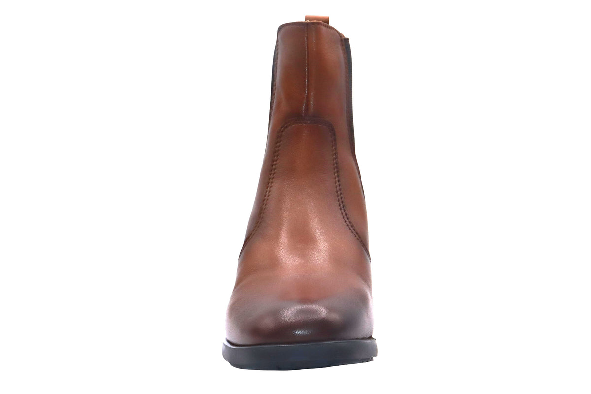 Eric Michael Betsy in TAN LEATHER — view 5
