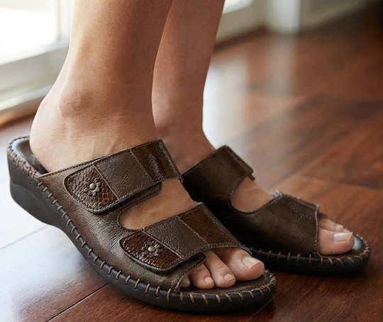La Plume - Jessica Women’s Adjustable Comfort Sandal