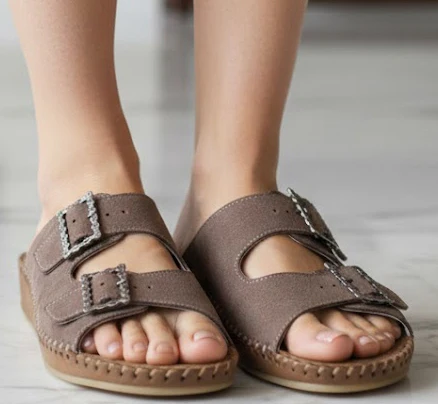 La Plume - Jen Rhinestone Leather Slide