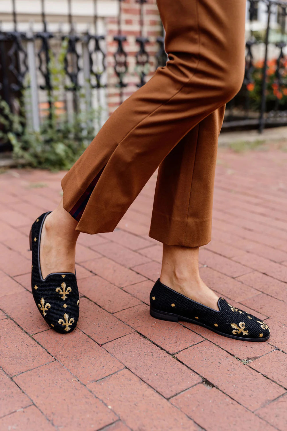 BY PAIGE - NEEDLEPOINT LOAFER