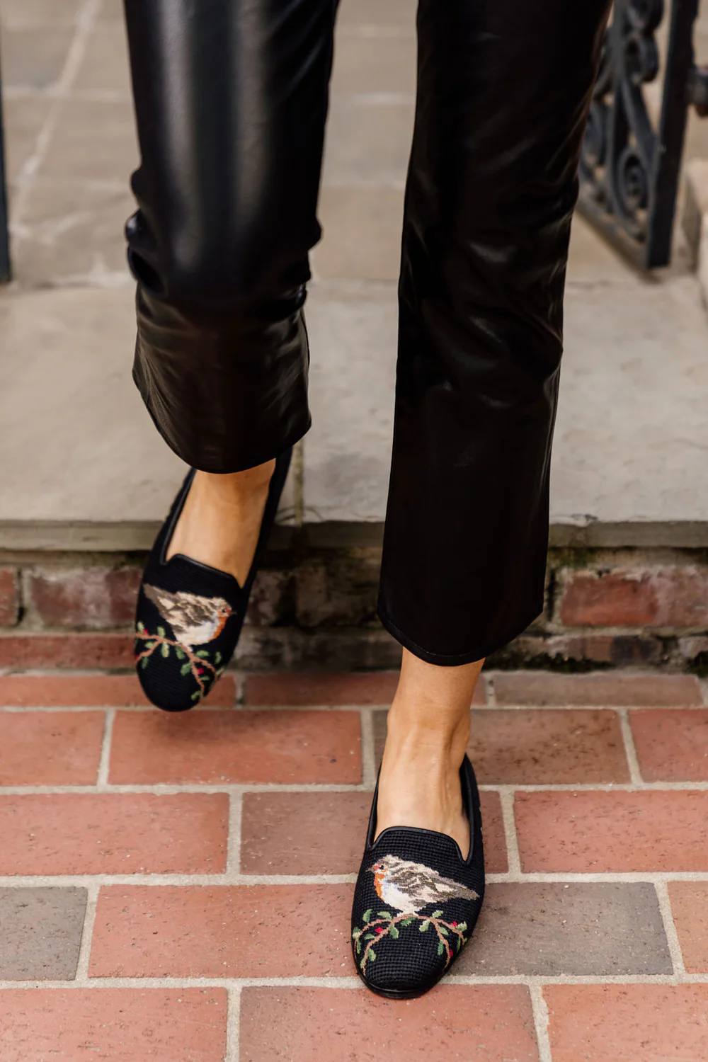 BY PAIGE - NEEDLEPOINT LOAFER - SIZE 8.5 - ROBIN ON BLACK