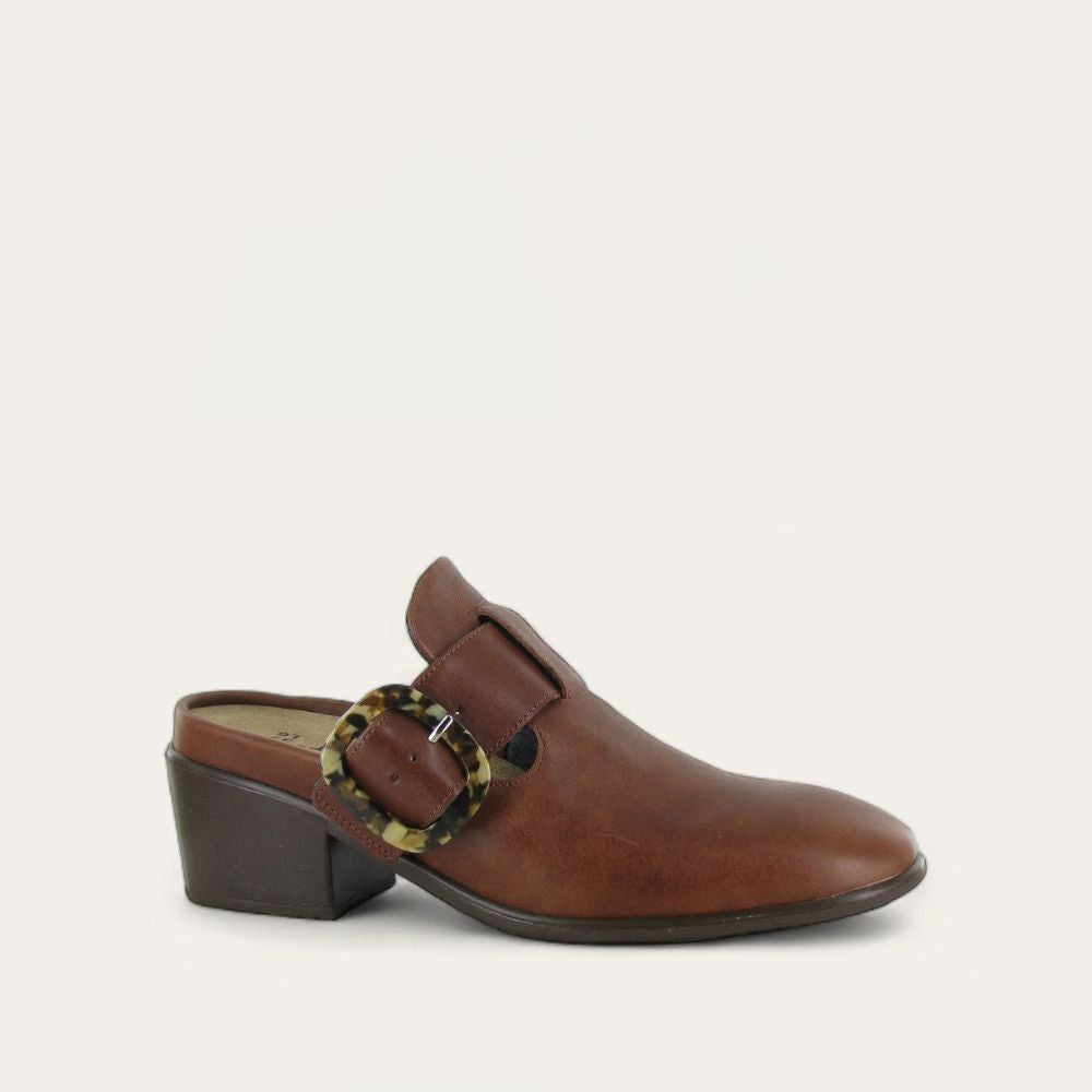 Choice in Soft Chestnut Leather, product view 1