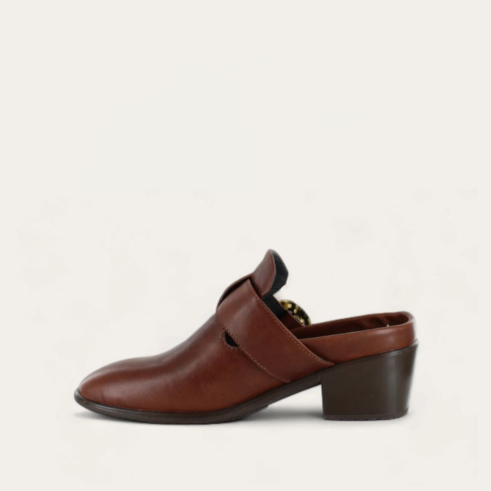 Choice in Soft Chestnut Leather, product view 2