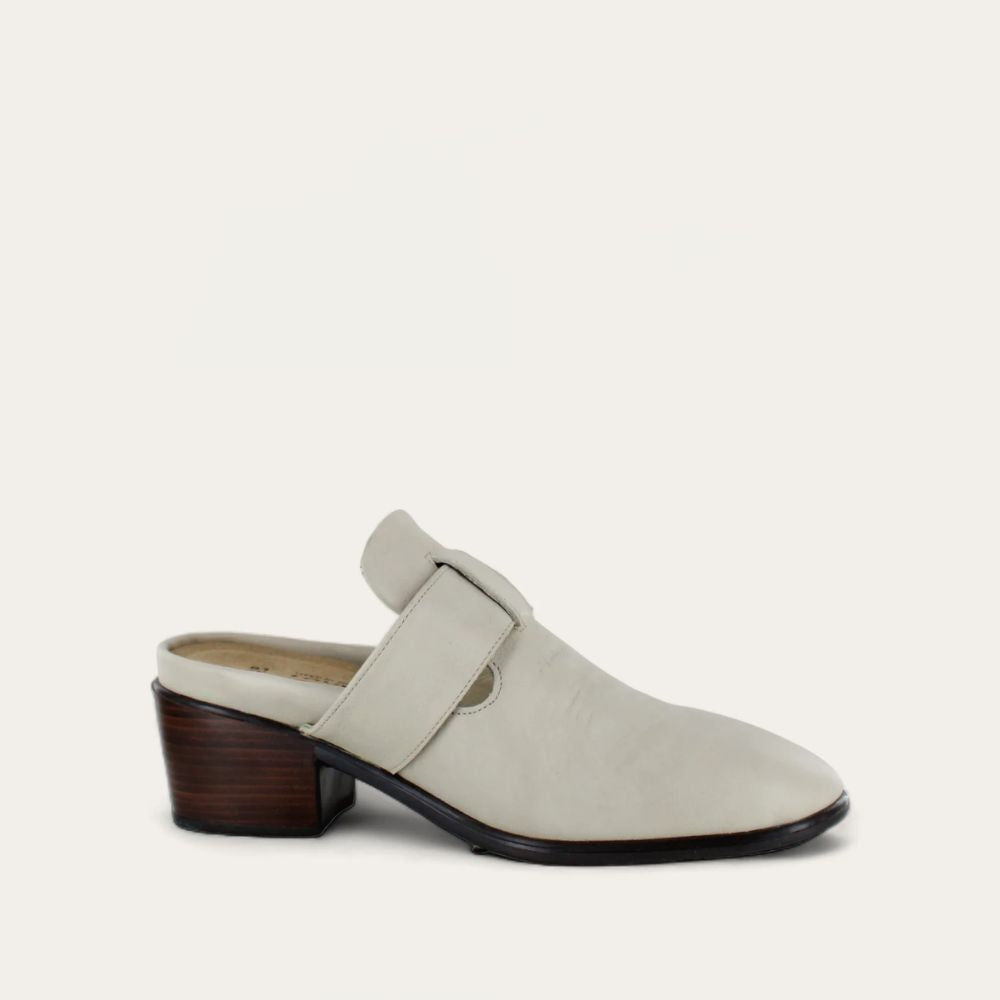 Choice in Soft Ivory Lthr, product view 2