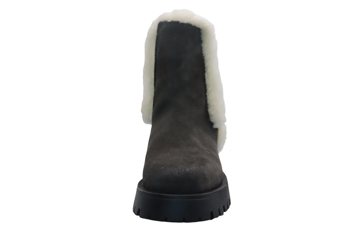 Eric Michael Como in Grey — view 5