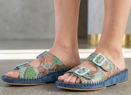 La Plume - Jen Women’s Leather Comfort Slide Sandal