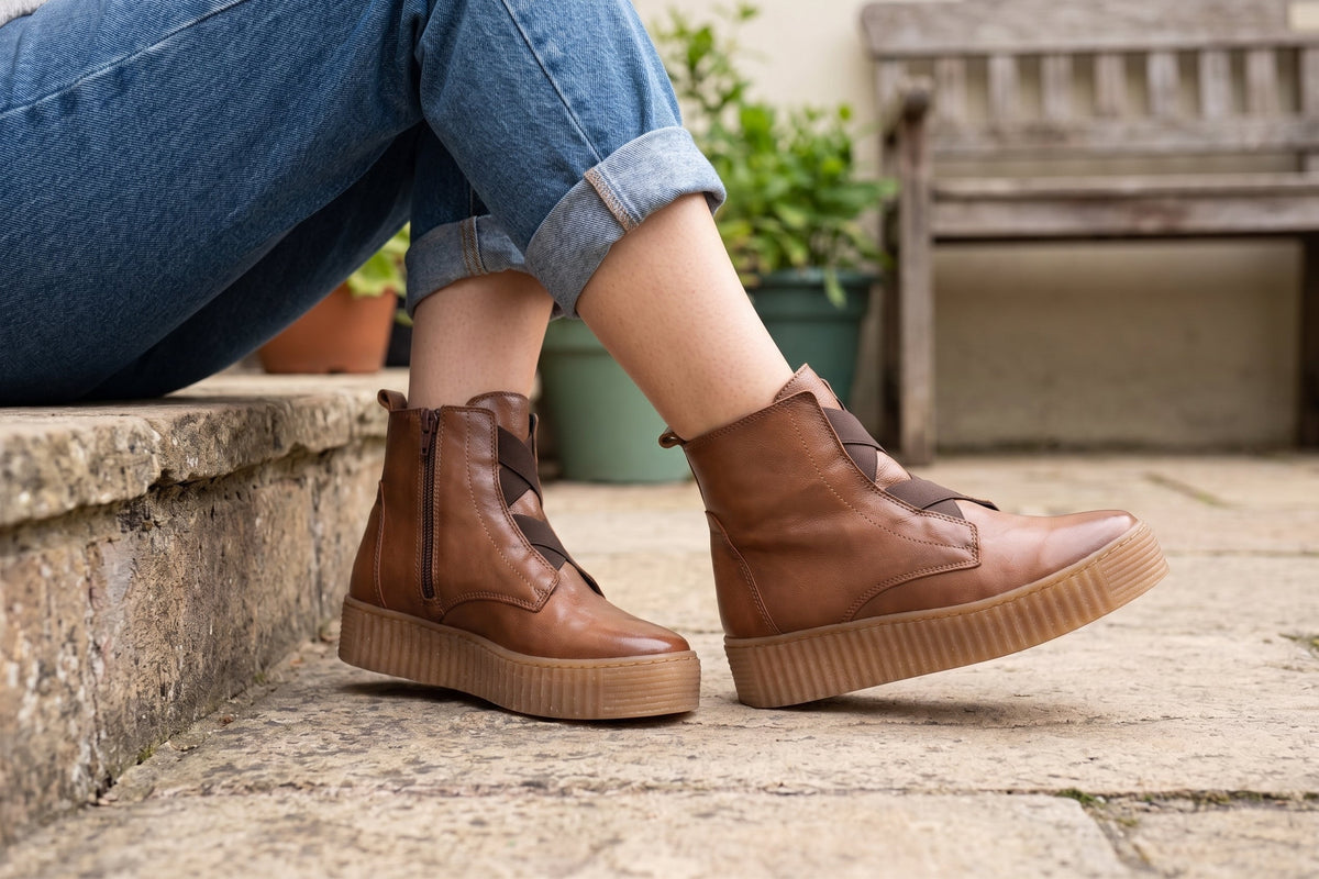 Eric Michael Desert in Brown — view 2