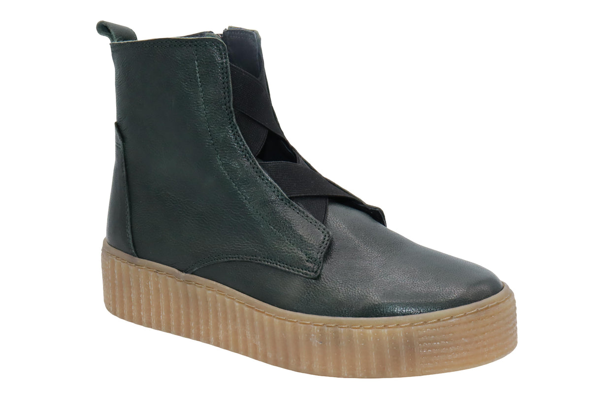 Eric Michael Desert in Green — view 4