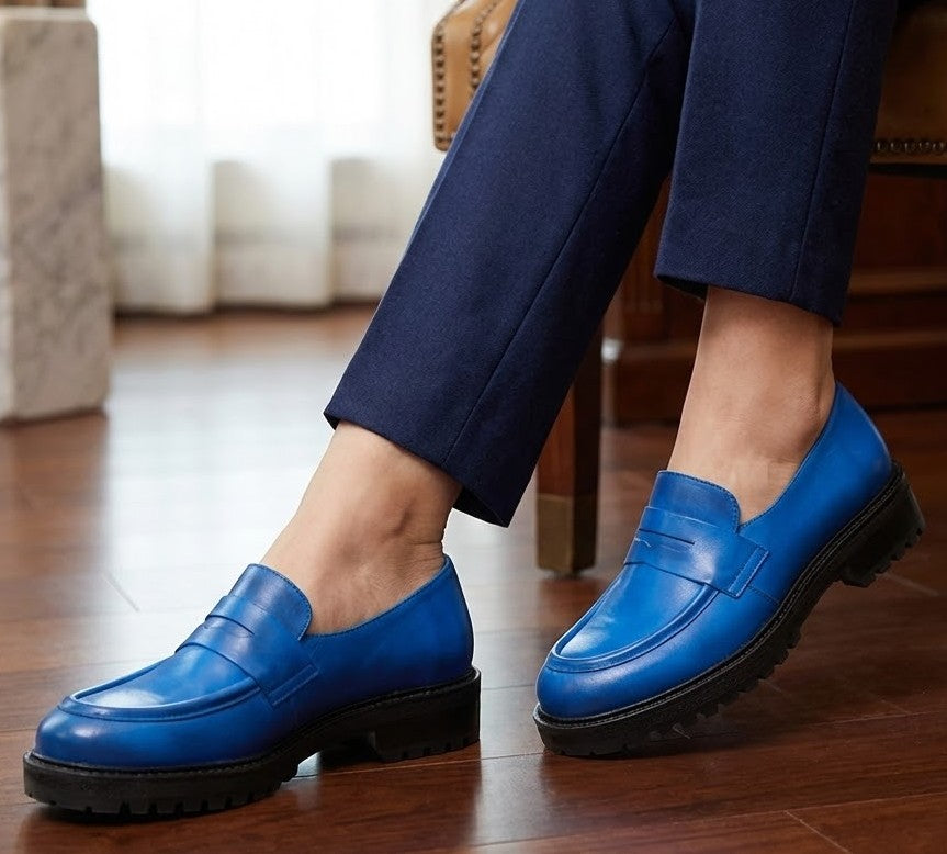 Eric Michael Captiva in Blue — view 2