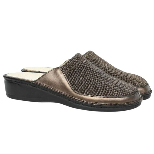 La Plume - Flex Weave Stretch Fabric Slip-On