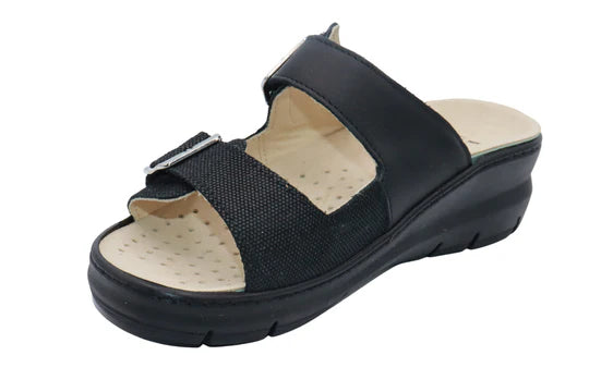 La Plume - Gretchen Women’s Adjustable Comfort Sandal