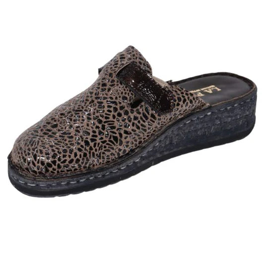 La Plume - Hava Woman's Slip-On Leather Comfort Sandal