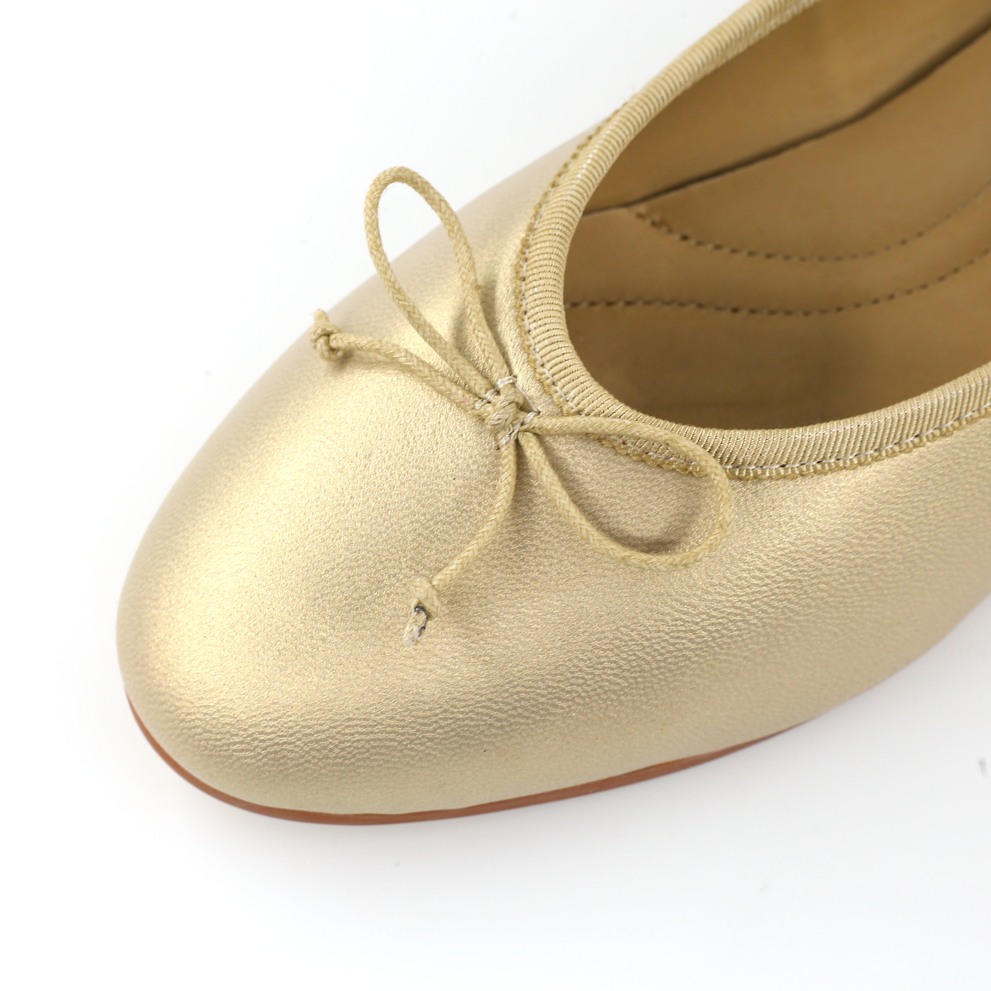 FRENCH COMFORT - DINA - SIZE 8.5 - CHAMPAGNE