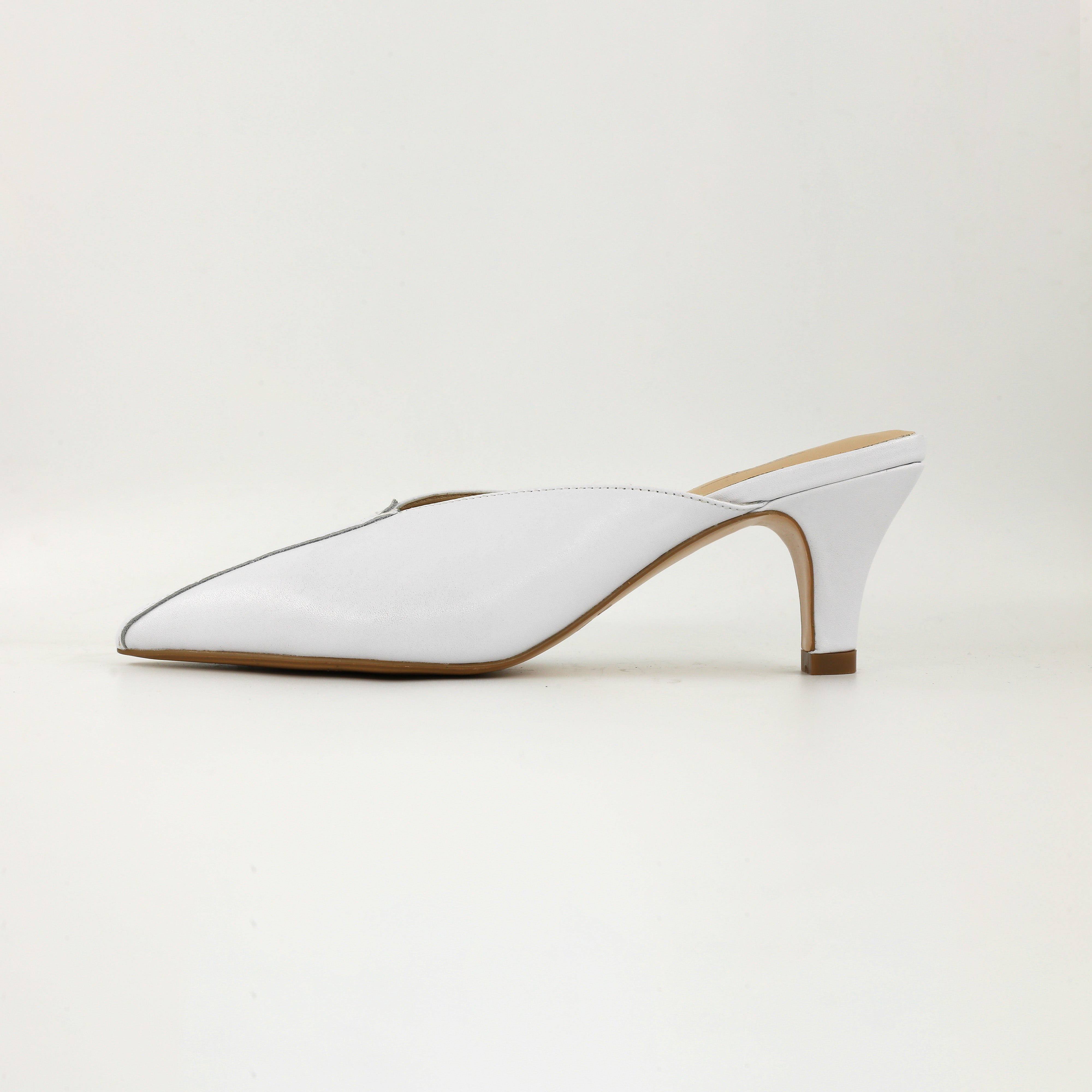 FRENCH COMFORT - MARILYN - SIZE 7 - WHITE