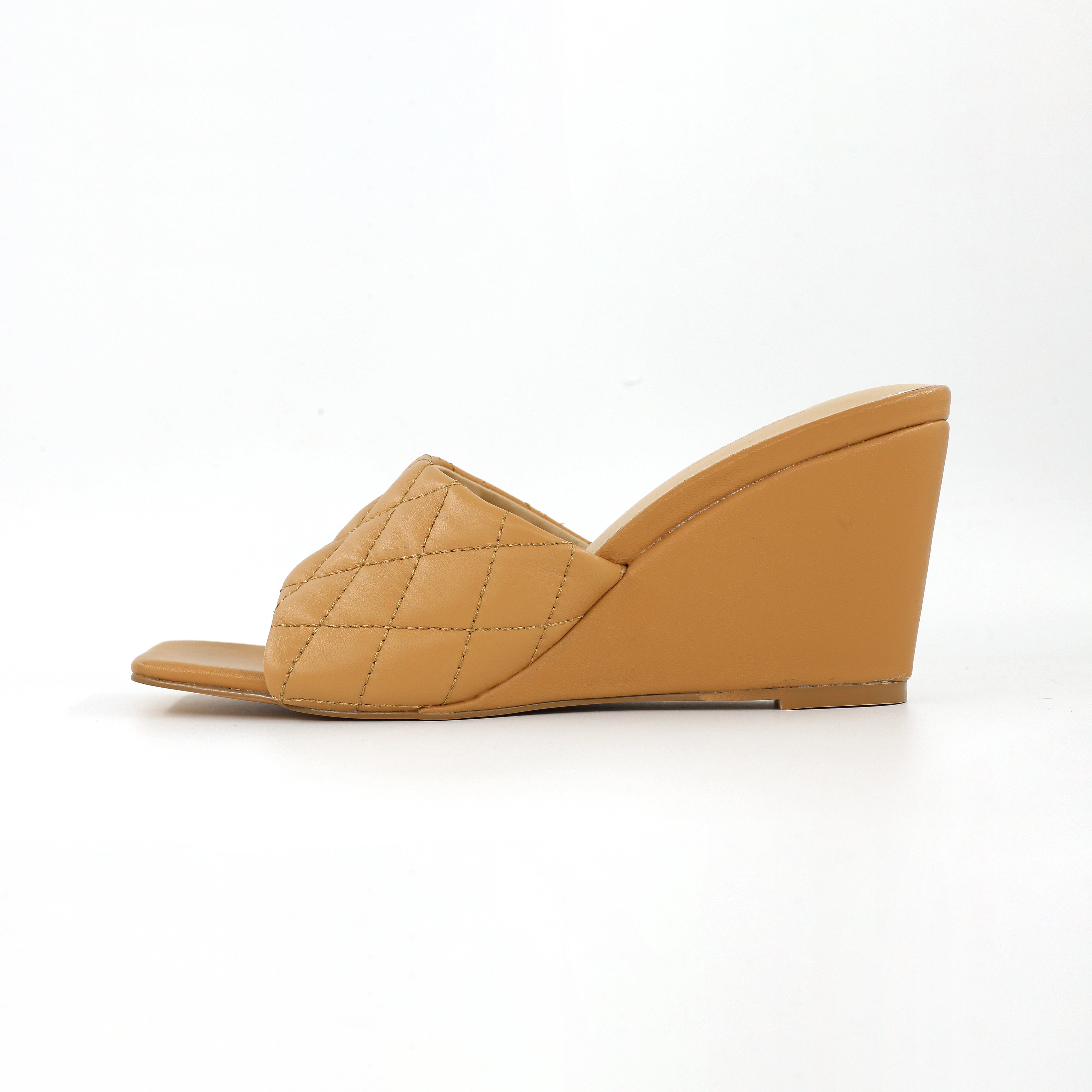 FRENCH COMFORT - NOBLE - SIZE 8.5 - BEIGE