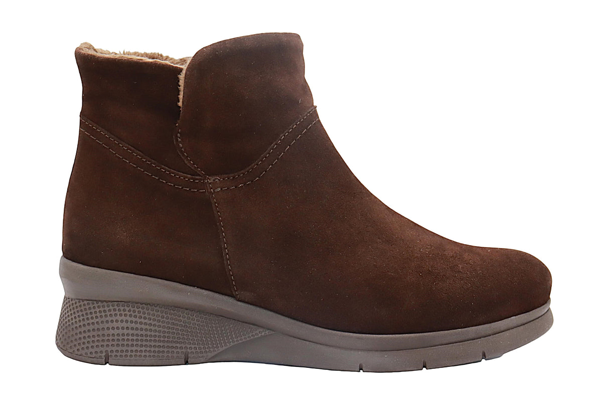 Eric Michael Juno in Brown — view 3