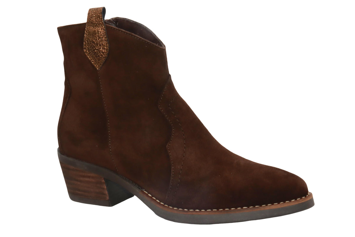 Eric Michael Laredo in Brown — view 4