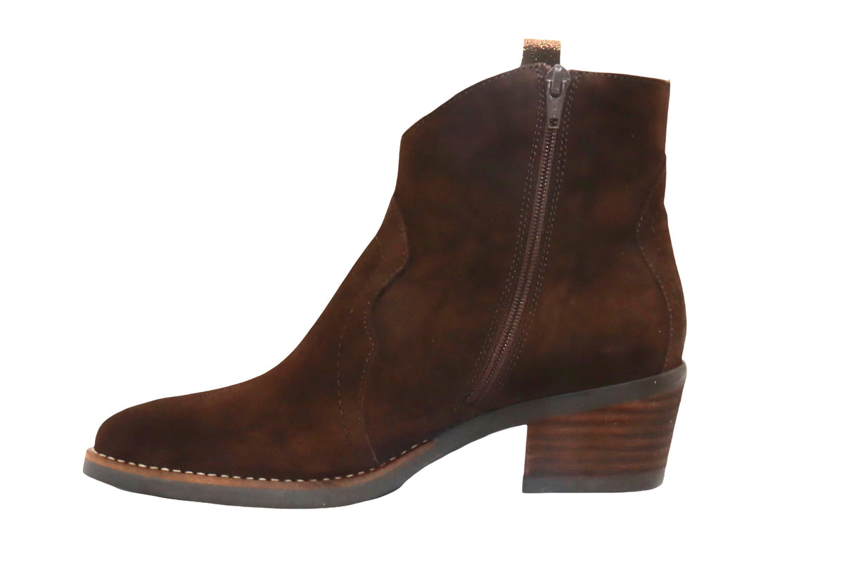 Eric Michael Laredo in Brown — view 7
