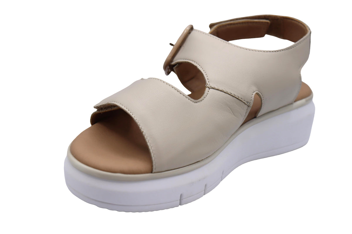 Eric Michael Luisa in Beige — view 6
