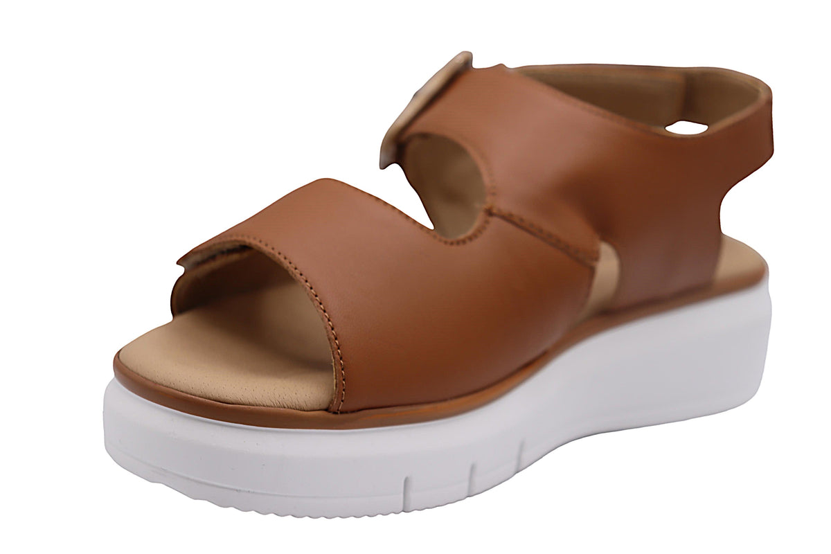 Eric Michael Luisa in Cognac — view 6