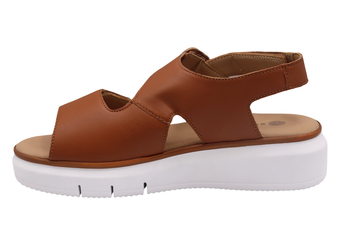 Eric Michael Luisa in Cognac — view 7