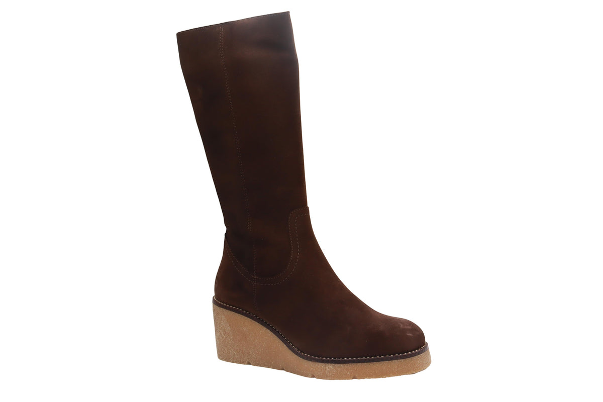 Eric Michael Norway in Brown — view 4