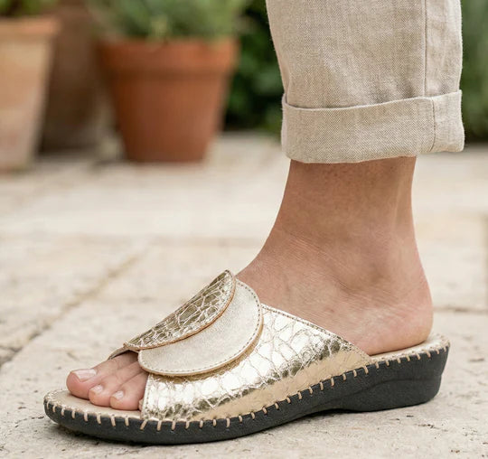 La Plume - Paola Adjustable Leather Slide
