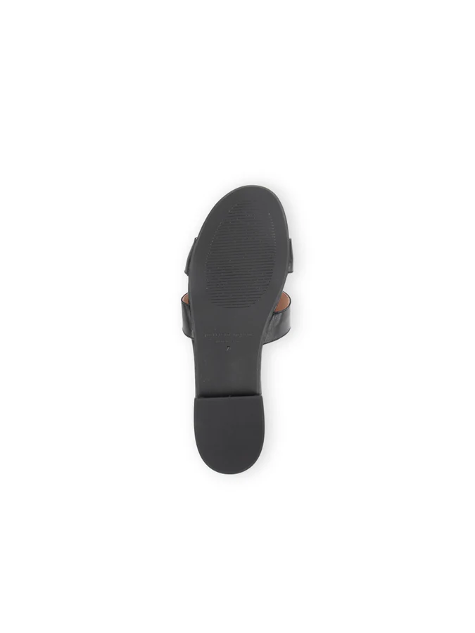 PATRICIA GREEN - HALLIE FLAT SANDAL - SIZE 9 - BLACK