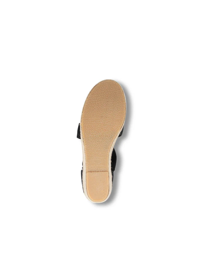 PATRICIA GREEN - ELIZA CRISS-CROSS ELASTIC ESPADRILLE SANDAL - SIZE 6 - BLACK SUEDE