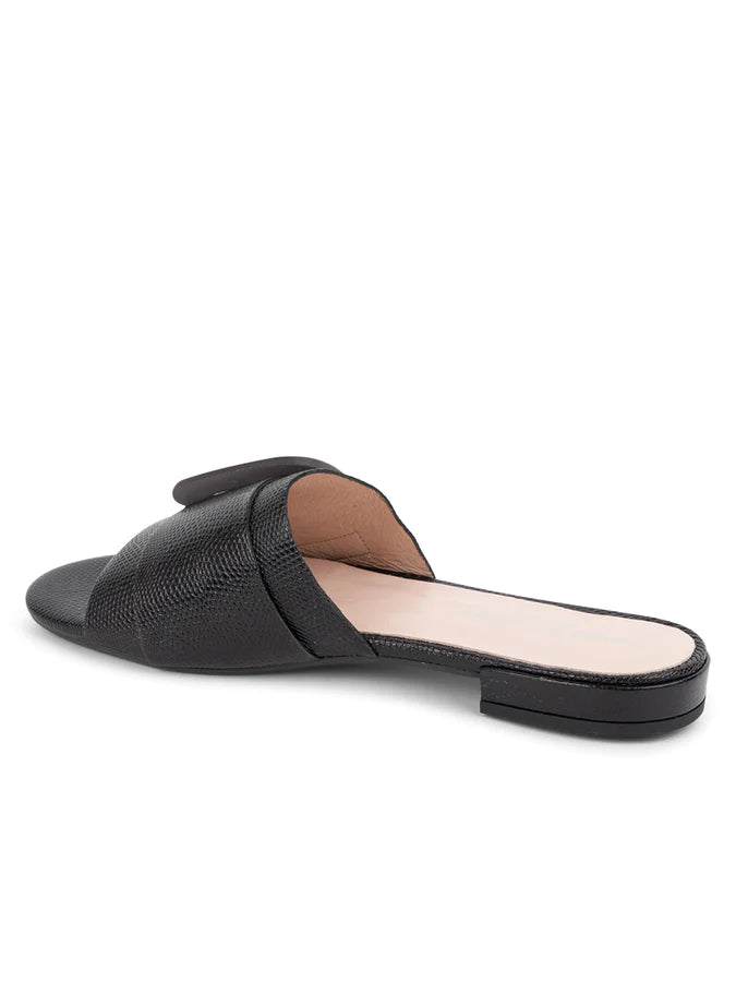 PATRICIA GREEN - VENICE BUCKLE SANDAL - SIZE 8 - BLACK