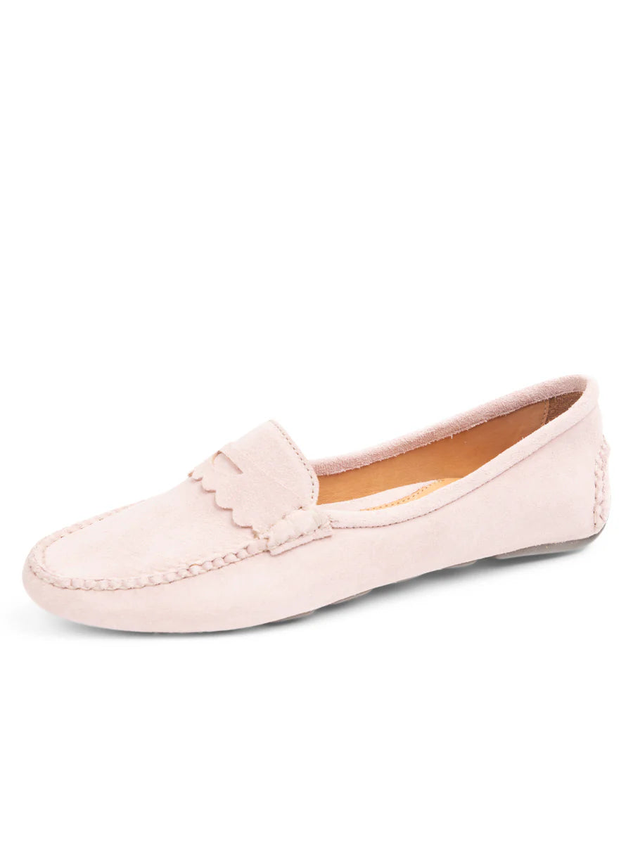 PATRICIA GREEN - JANET SCALLOPED PENNY LOAFER DRIVING SHOE - SIZE 7.5 - BLUSH SUEDE