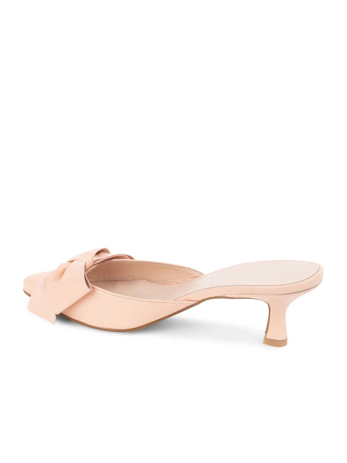 PATRICIA GREEN - MALIBU KITTEN HEEL MULE - SIZE 7 - BLUSH