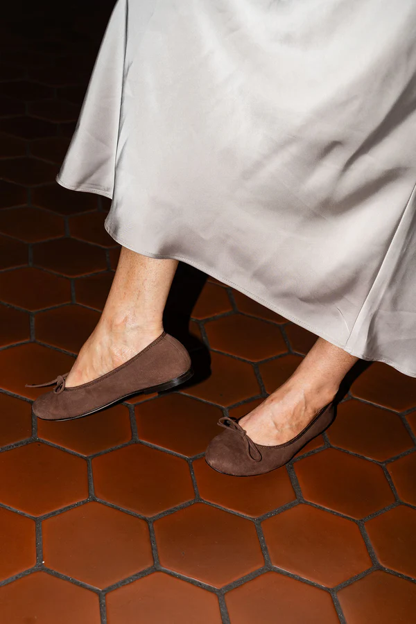 PATRICIA GREEN - SKIM BALLERINA FLAT - SIZE 7 - CHOCOLATE SUEDE