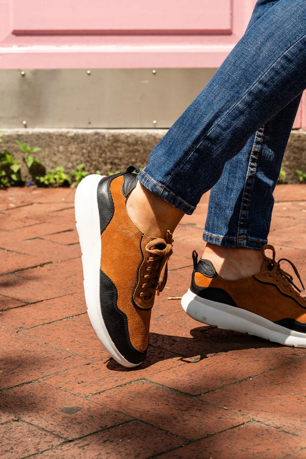 Patricia Green - Travel Sneaker
