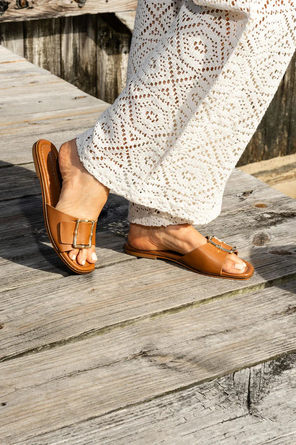 PATRICIA GREEN - BERKLEY BAMBOO BUCKLE FLAT SANDAL - SIZE 8 - COGNAC LEATHER