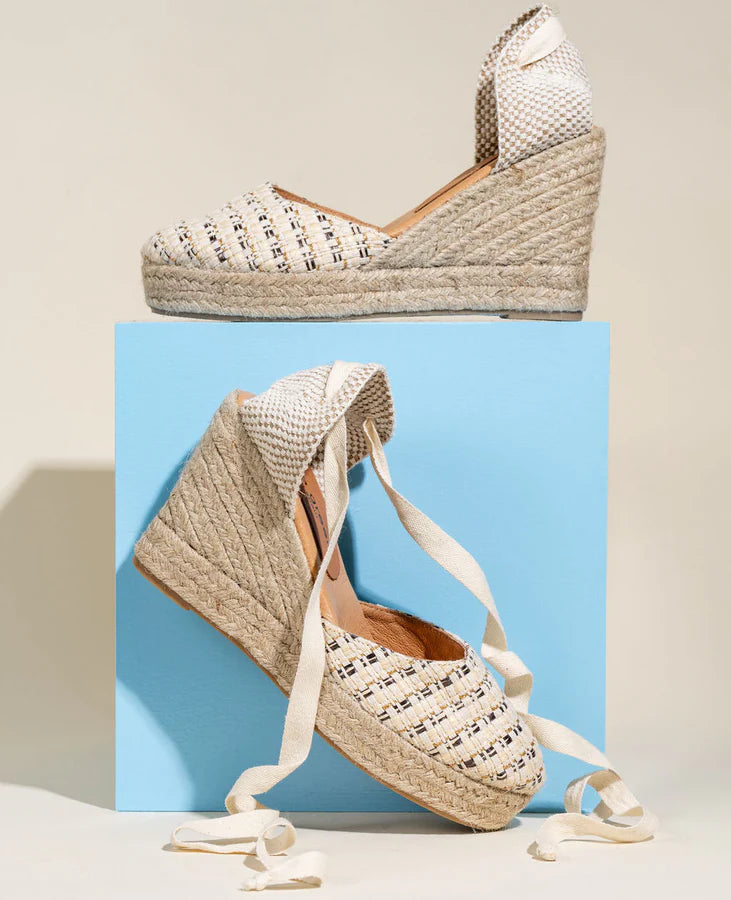 PATRICIA GREEN - LILLIAN RAFFIA LACE UP ESPADRILLE - SIZE 10 - NATURAL/GOLD/BLACK